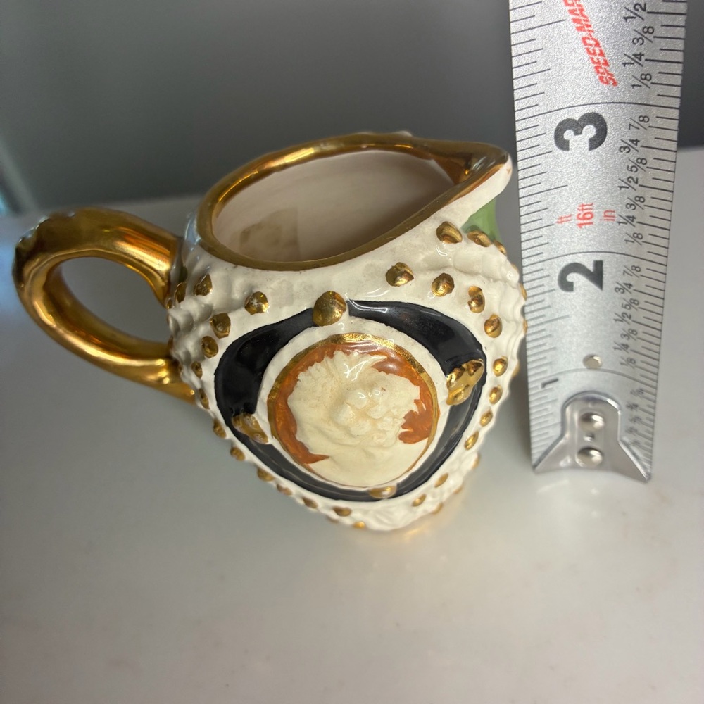 Made in Italy Elegant Gold and Black Ceramic small Pitcher with a flaw - Picture 7 of 9
